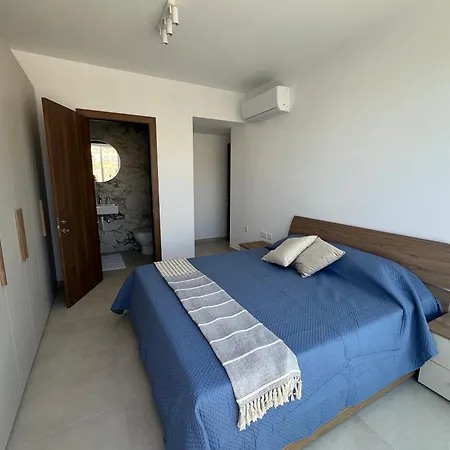 Marsascala Seafront 1 Bedroom Apartment Marsaskala
